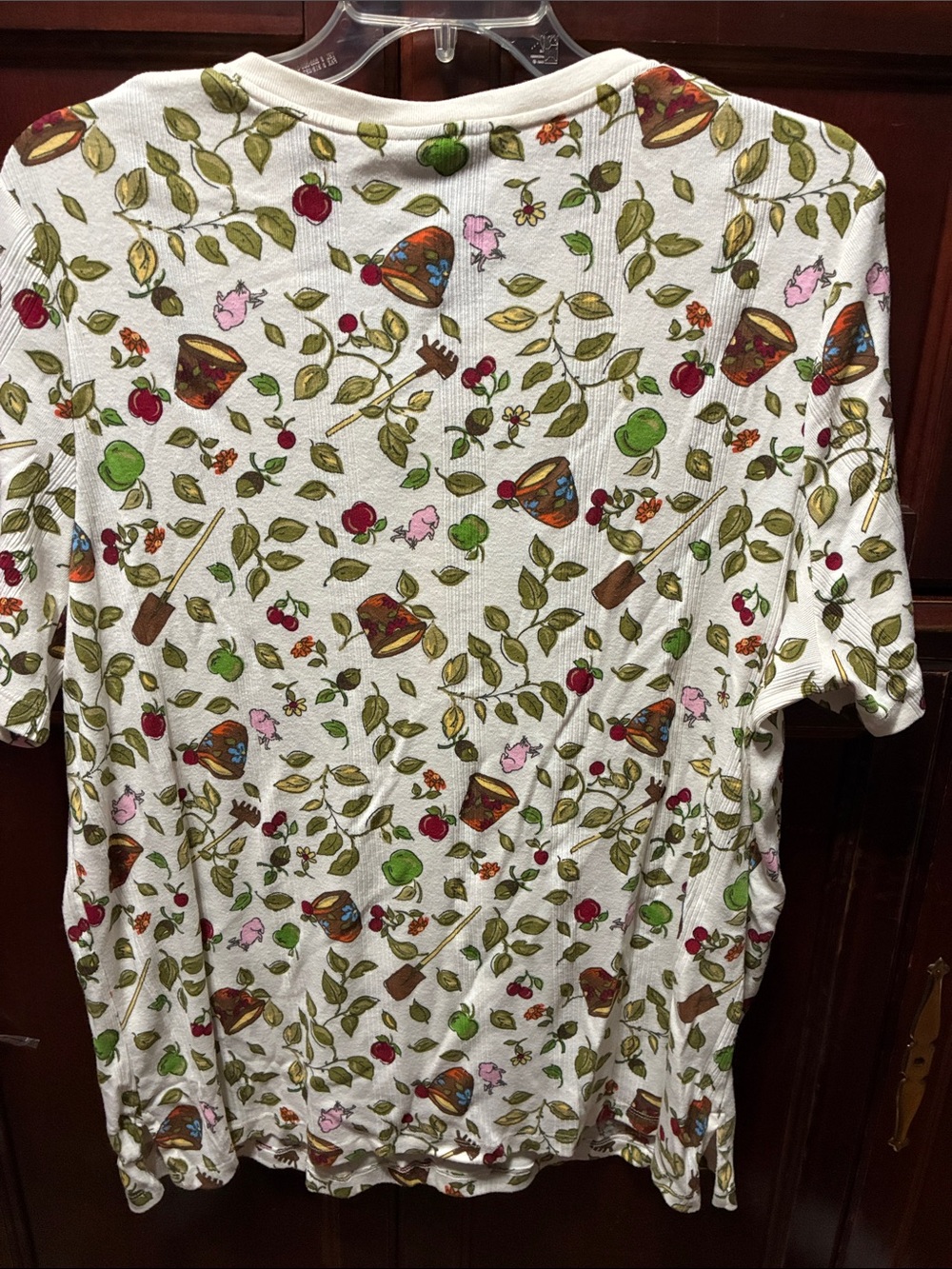 Women’s vintage 1X cream short sleeve Tee with Garden Print - Picture 5 of 8